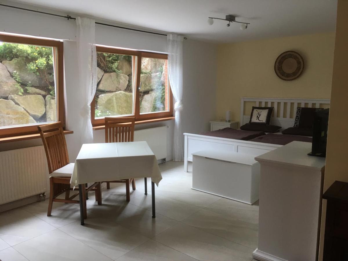 Freundliches Studio Bei Boeblingen Altdorf  Luaran gambar